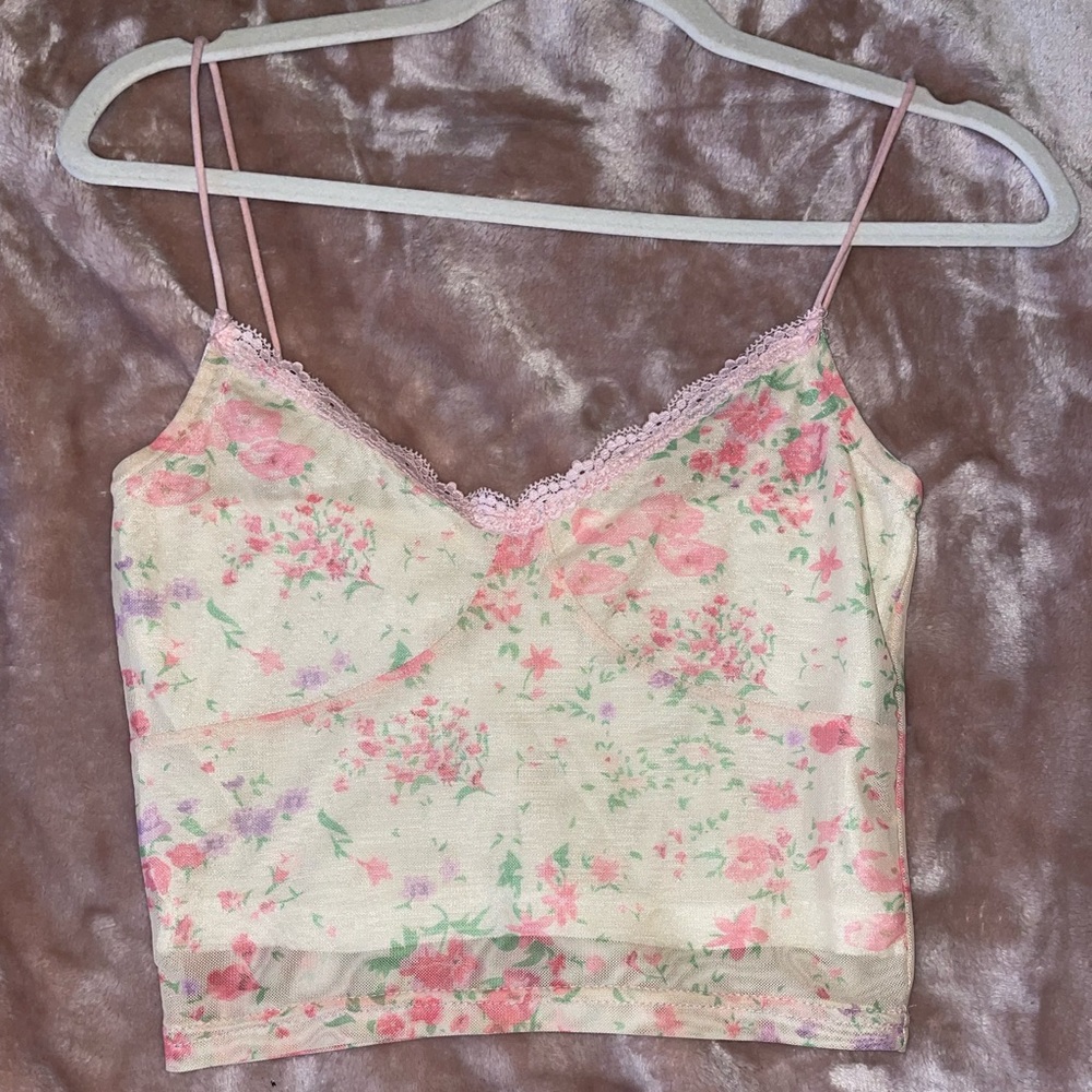 Floral crop top with pink straps
